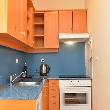Apartments Vektor Vila Golf روغاسكا سْلاتِنا المظهر الخارجي الصورة