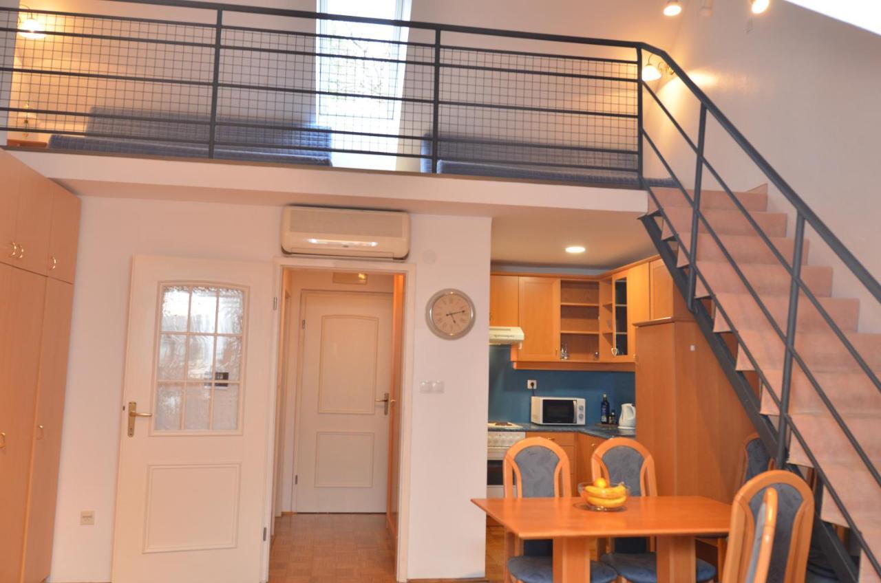 Apartments Vektor Vila Golf روغاسكا سْلاتِنا المظهر الخارجي الصورة